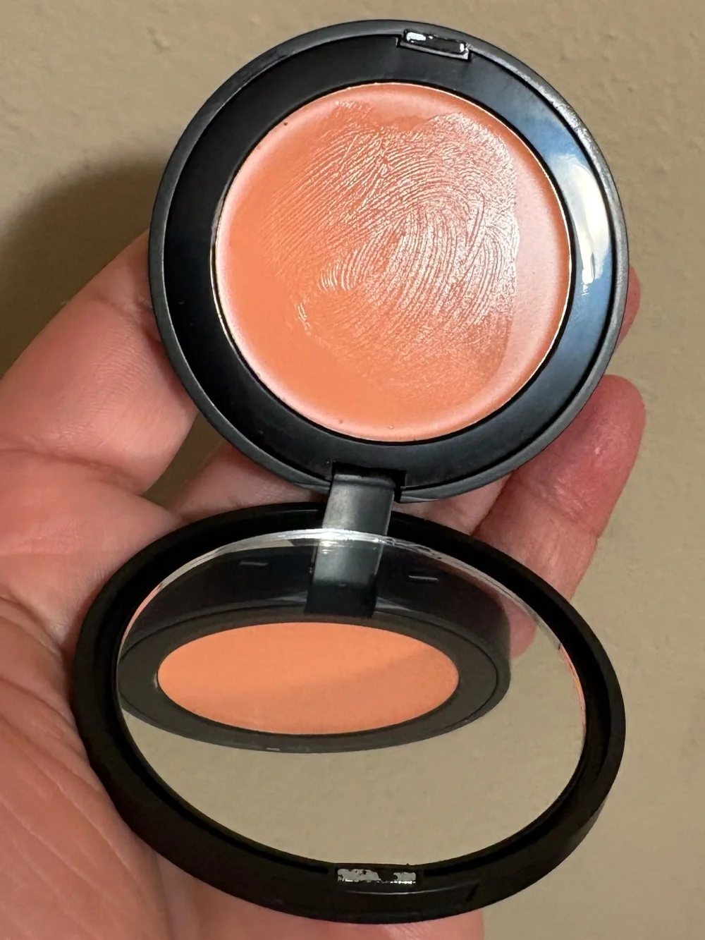 Melt Cosmetics—Cream Blushlight —cali dream Peachy Like New I Just Swatch.